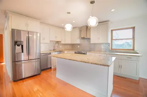 Kitchen - 709 Wild Walnut Ln, Manchester, MO 63021 photo 5 of 5