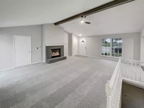 14 Jimicee Ct, O'fallon, MO 63366 photo 2