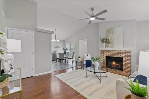 3 Royalltrail Ct, O'fallon, MO 63368 photo 4