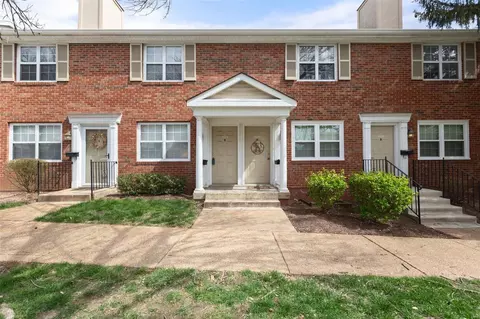 1524 Thrush Ter, Saint Louis, MO 63144