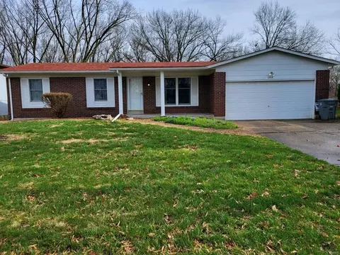 1108 Patsy Ln, O'fallon, MO 63366