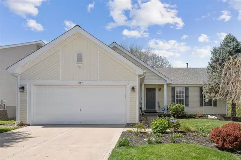 1203 Richland Meadows Dr, Ballwin, MO 63021