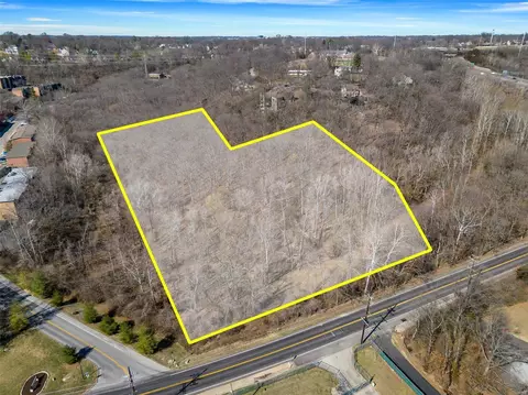 2009 Marshall Rd, Saint Louis, MO 63122