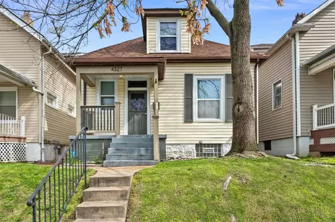4327 Neosho St, Saint Louis, MO 63116