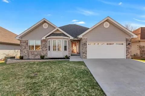 8420 Weber Trail Dr, Saint Louis, MO 63123