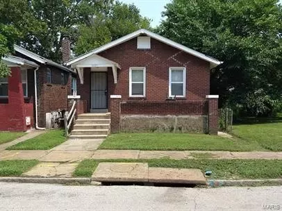 4845 Carter Ave, Saint Louis, MO 63115