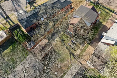 View/Area - 6766 Devonshire Ave, Saint Louis, MO 63109 photo 2 of 2