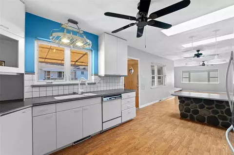 7435 Sharp Ave, Saint Louis, MO 63116 photo 11