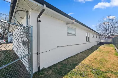 7435 Sharp Ave, Saint Louis, MO 63116 photo 29