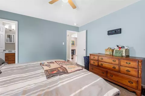 Bedroom - 372 Novara Dr, Ballwin, MO 63021 photo 2 of 5