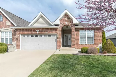 103 Savannah Terrace Dr, Wentzville, MO 63385