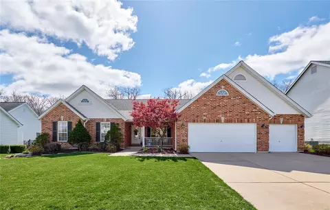 155 Tennessee Walker Way, Saint Peters, MO 63376
