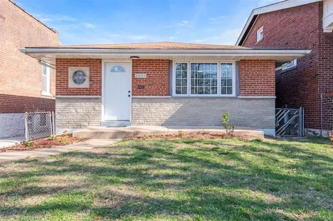 4331 Beethoven Ave, Saint Louis, MO 63116