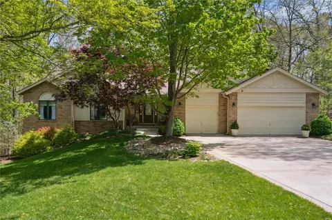 512 Eagles Nest Ct, Wildwood, MO 63011