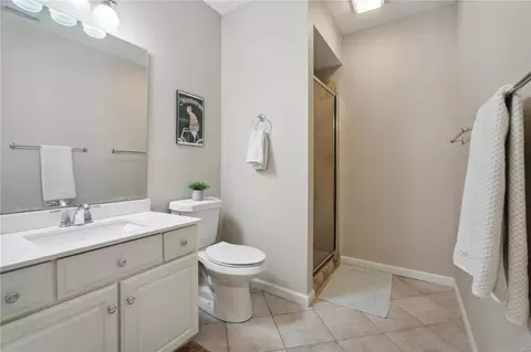 Bath - 512 Eagles Nest Ct, Wildwood, MO 63011 photo 3 of 4