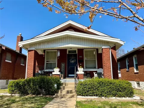 4973 Itaska St, Saint Louis, MO 63109