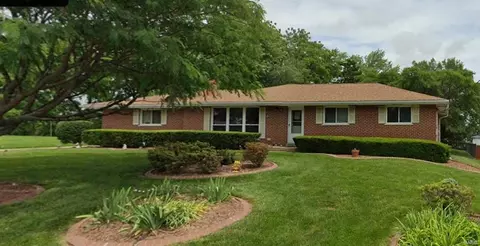 106 Valvero Dr, Saint Charles, MO 63304