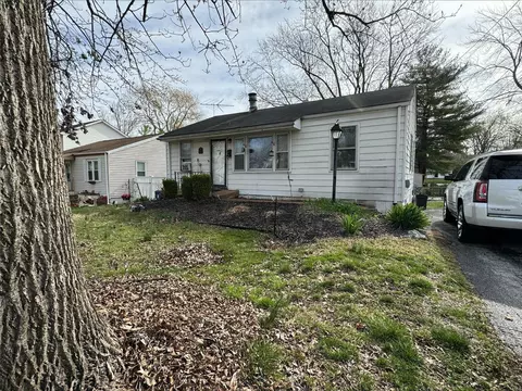 3540 Theresa Ave, Saint Ann, MO 63074