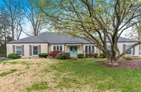 168 Saddleford Dr, Chesterfield, MO 63017