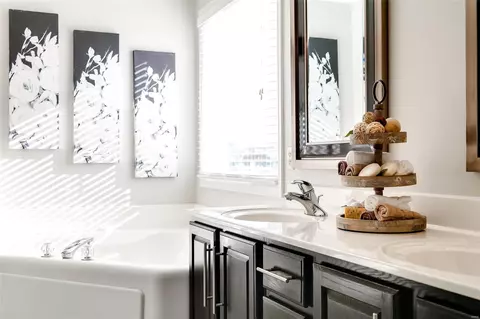 Bath - 6929 Brassel Dr, O'fallon, MO 63368 photo 6 of 6