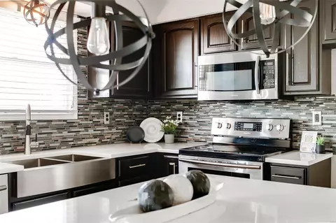 Kitchen - 6929 Brassel Dr, O'fallon, MO 63368 photo 7 of 7