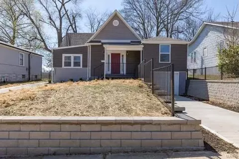 9426 Marlowe Ave, Saint Louis, MO 63114