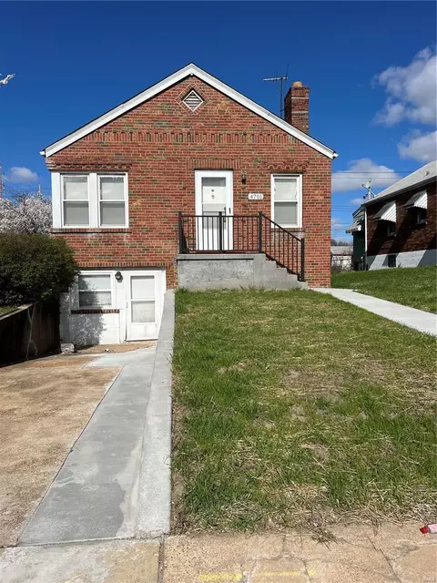 4701 Goodfellow Blvd, Saint Louis, MO 63120