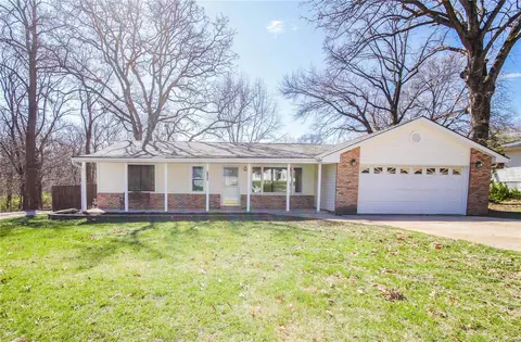 4109 West Dr, Saint Peters, MO 63376