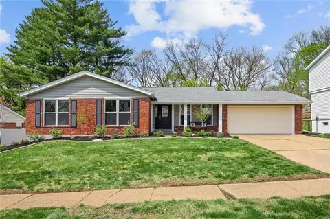 1317 Still House Creek Rd, Chesterfield, MO 63017