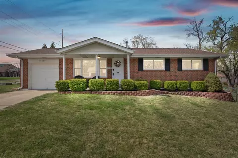 Exterior - 715 Plaza Dr, O'fallon, MO 63366 photo 6 of 6