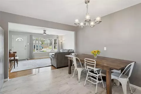 Dining - 715 Plaza Dr, O'fallon, MO 63366 photo 2 of 2