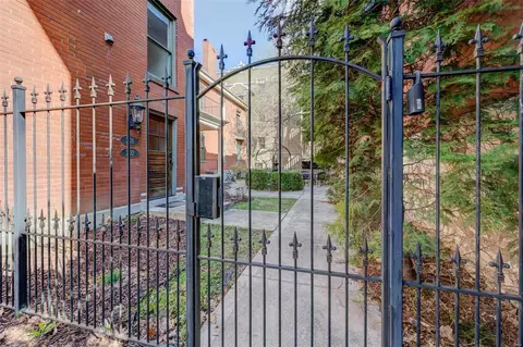3557 Halliday Ave #201, Saint Louis, MO 63118