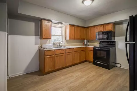 809 Robert Ave, Ferguson, MO 63135 photo 8