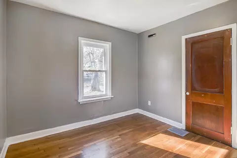 809 Robert Ave, Ferguson, MO 63135 photo 14