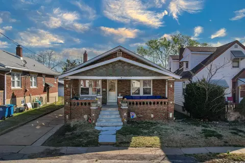 1442 Wachtel Dr, Saint Louis, MO 63125