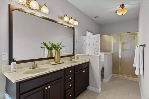 Bath - 1126 Ridgeway Meadow Dr, Ellisville, MO 63021 photo 3 of 6