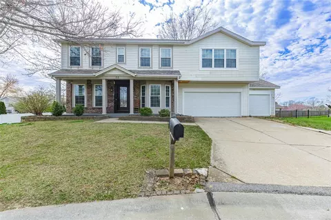84 Pasture Gate Ct, St. Peters, MO 63304