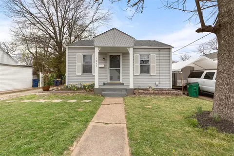1053 Rockman Pl, Saint Louis, MO 63119