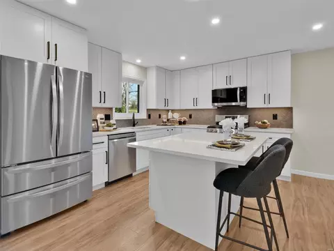 Kitchen - 439 Hill Trail Dr, Ballwin, MO 63011 photo 1 of 2