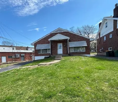 3826 St Ann Ln, Saint Louis, MO 63121