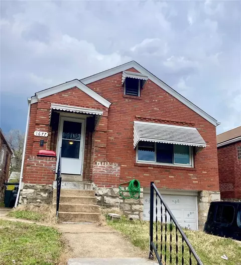 1677 Mclaran Ave, Saint Louis, MO 63147