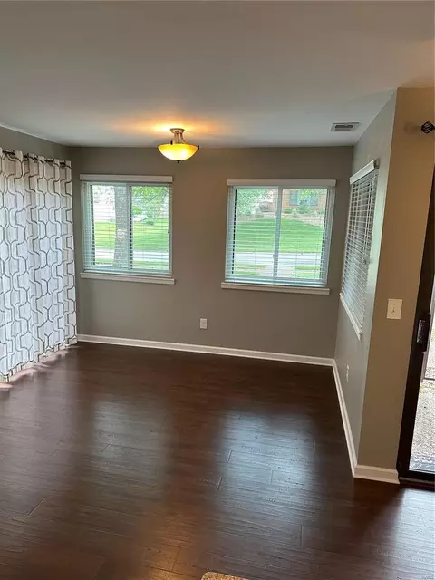 1704 Hemingway Ln #B, Weldon Spring, MO 63304 photo 3