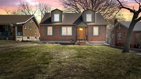 3814 Raymond Ave, Bridgeton, MO 63044