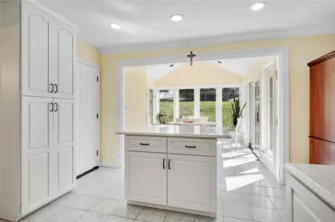 Kitchen - 124 Caybeth Dr, Ballwin, MO 63011 photo 3 of 3