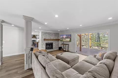 Living - 959 Forest Square Dr, Ballwin, MO 63011 photo 1 of 1