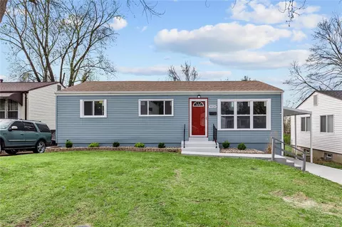 9026 Marcella Ave, Saint Louis, MO 63121