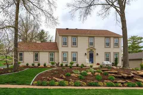 1229 Du Motier Dr, Ballwin, MO 63011