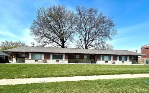 3860 Brittany Cir, Bridgeton, MO 63044