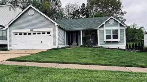 16259 Port Of Nantucket Dr, Grover, MO 63040