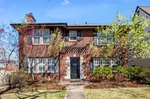 7053 Cornell Ave, Saint Louis, MO 63130